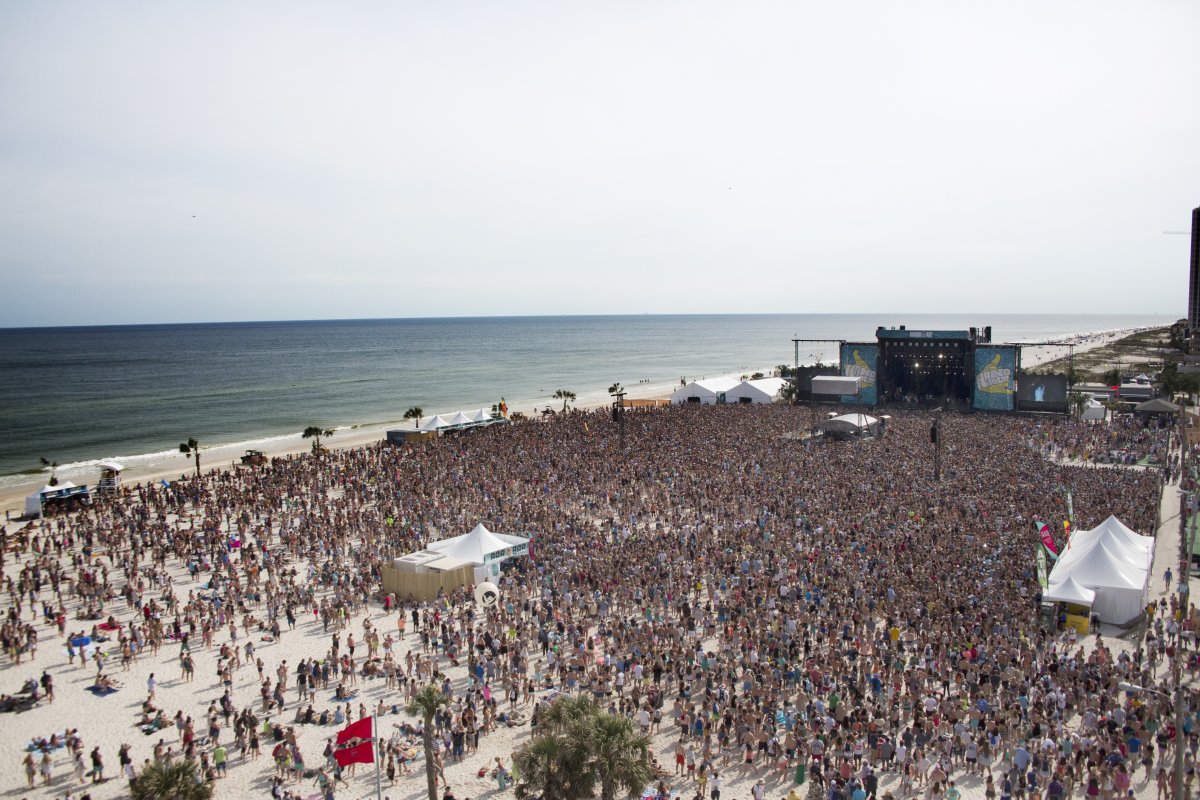 Aerial image of Hangout Music Festival crowd and stage on the beach