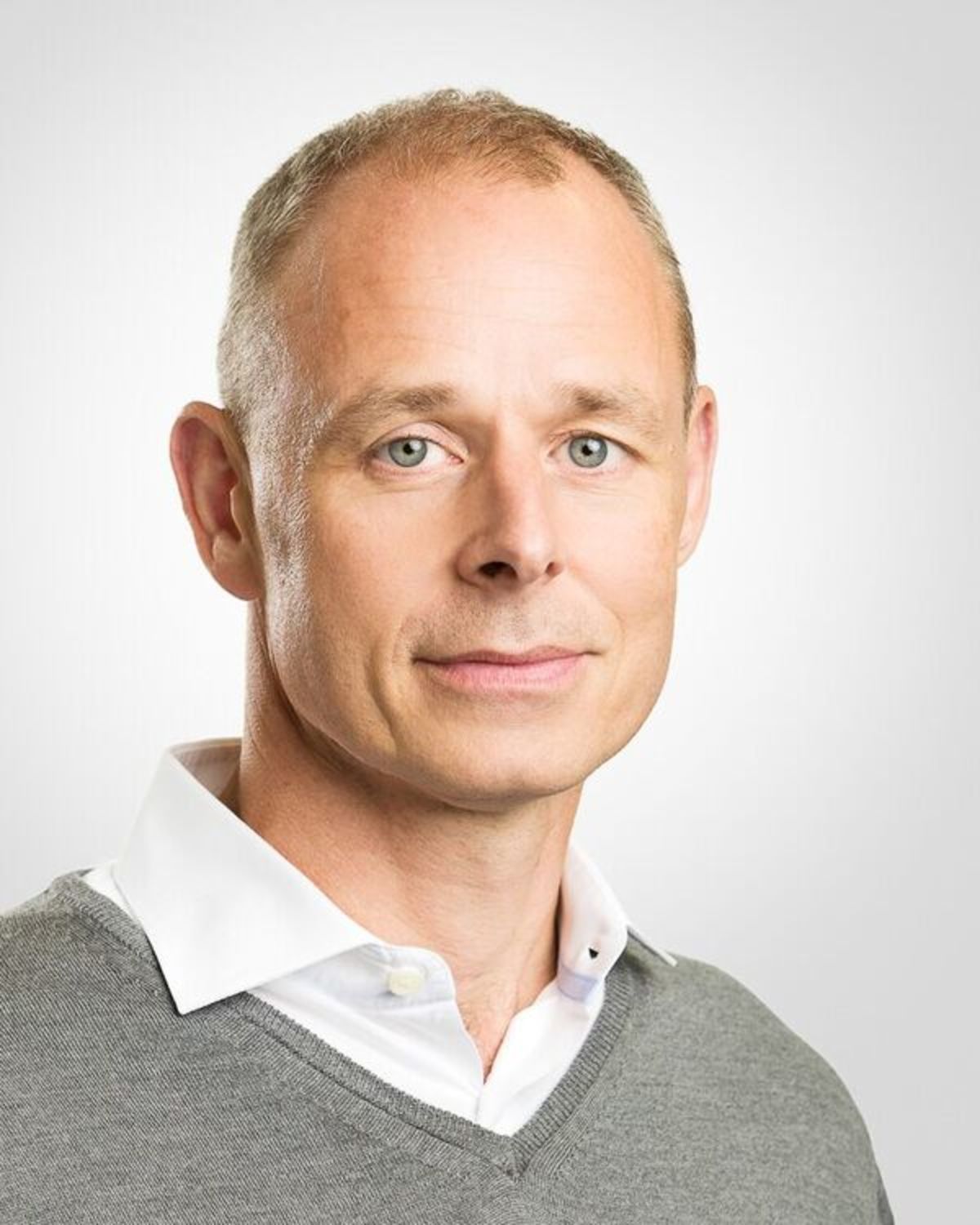Head shot of Alex Hill, AEG Europe’s Chief Operating Officer and Chief Financial Officer, who will succeed Miserendino on January 1, 2019
