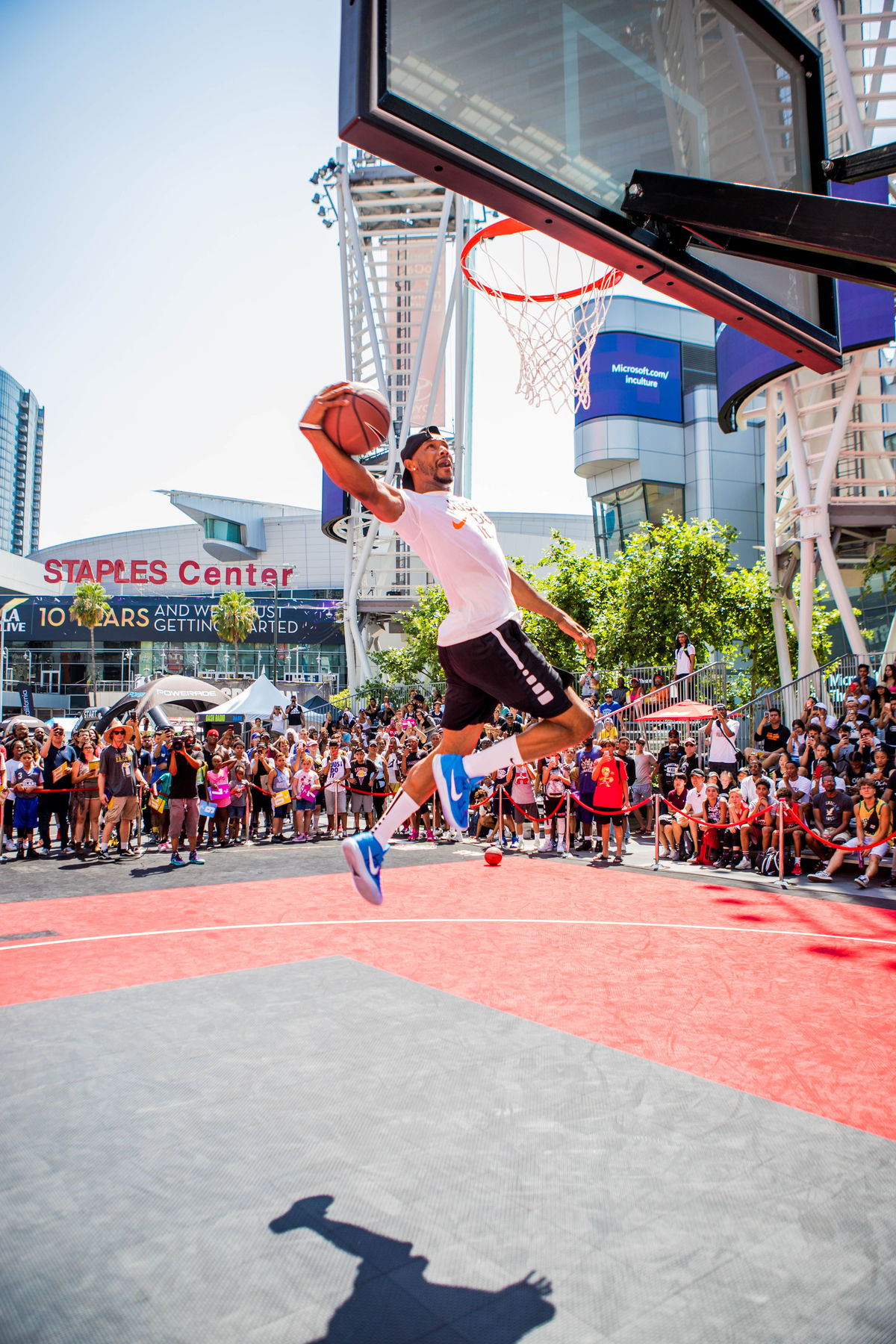 The 10th Annual Nike Basketball 3ON3 Tournament at L.A. LIVE features street play on more than 100 courts surrounding STAPLES Center and L.A. LIVE in addition to the fan-favorite Nike Slam Dunk Contest in Microsoft Square throughout the weekend of Aug. 4-5, 2018. (Photo: Business Wire) The 10th Annual Nike Basketball 3ON3 Tournament at L.A. LIVE features street play on more than 100 courts surrounding STAPLES Center and L.A. LIVE in addition to the fan-favorite Nike Slam Dunk Contest in Microsoft Square throughout the weekend of Aug. 4-5, 2018. (Photo: Business Wire)