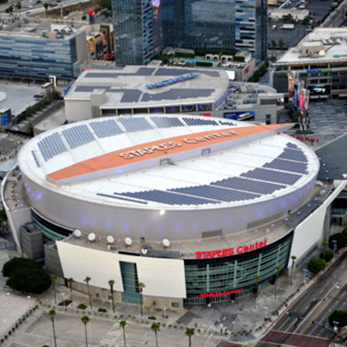 STAPLES Center day